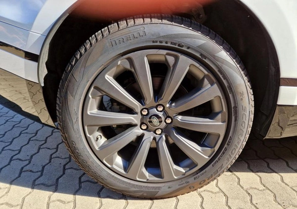 Land Rover Range Rover Velar cena 215000 przebieg: 39000, rok produkcji 2020 z Białystok małe 232